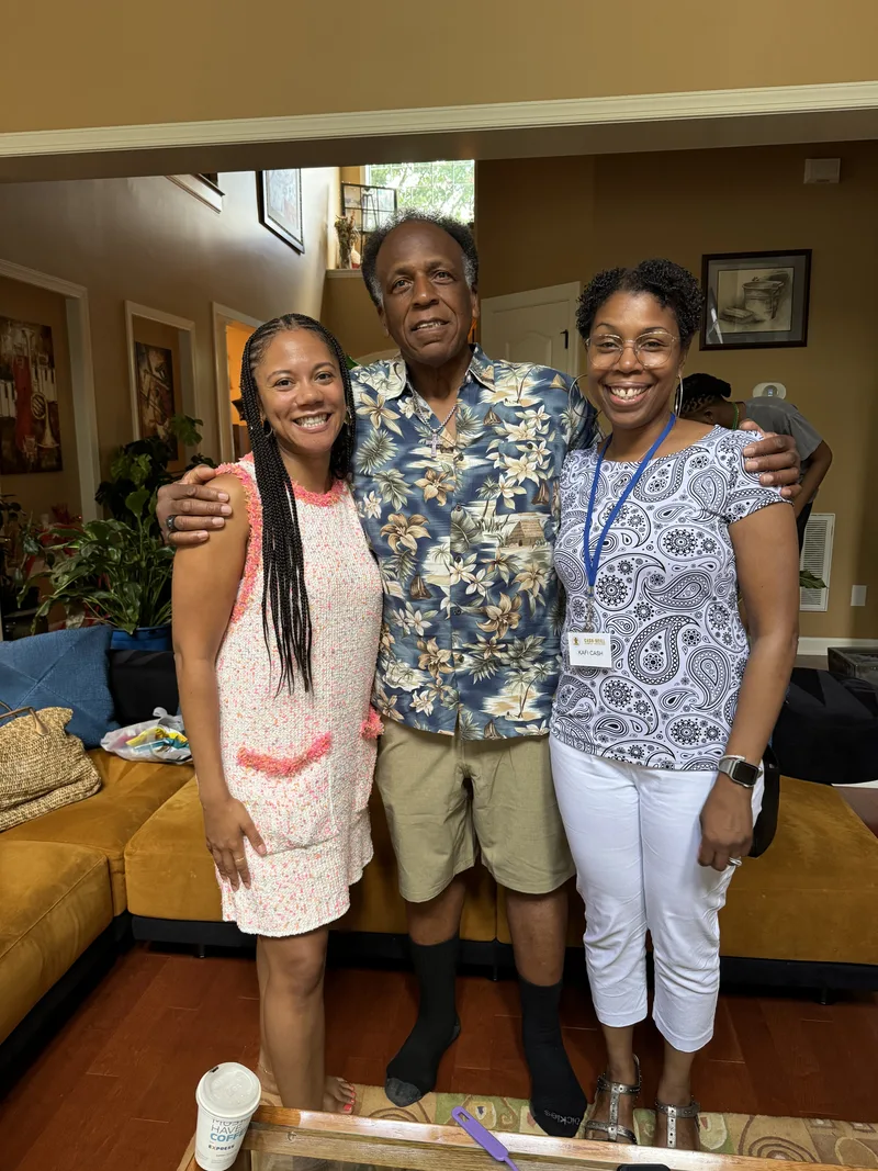 Family members smiling together at a Cash-Neill gathering